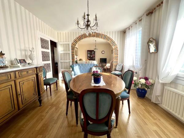 Maison familiale avec sous-sol aménagé – Calme, confort et vrai potentiel