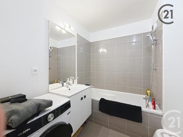 Appartement à vendre  2 pièces - 40,25 m2 TROYES - 10