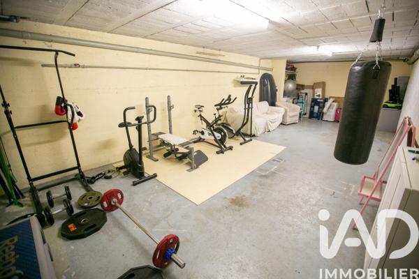 Maison à vendre 6 pièces 152 m² Les Clayes-sous-Bois