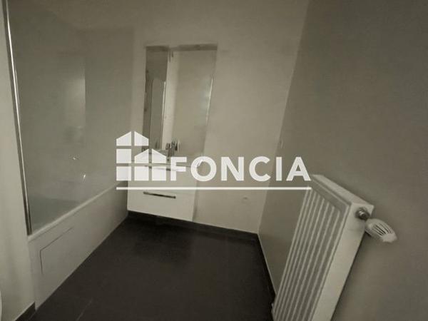 Location Studio 32.2 m² - 43 AVENUE LECONTE Villiers Sur Marne 94350