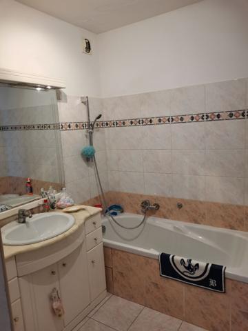 Hyères Gare - T2 de 50 m² avec terrasse de 15 m² et parking en sous-sol