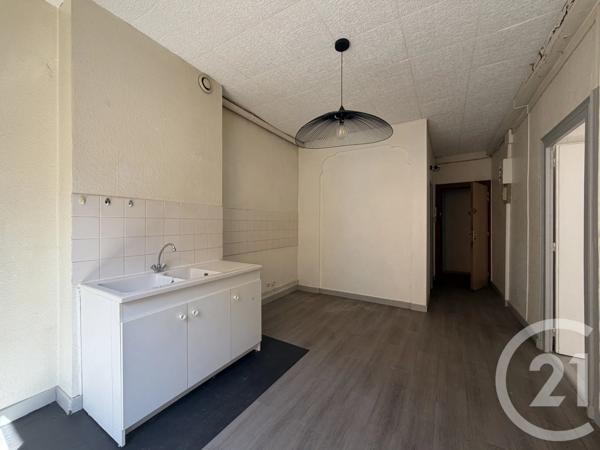 Appartement T1 à vendre  1 pièce - 42 m 2   VOIRON  - 38