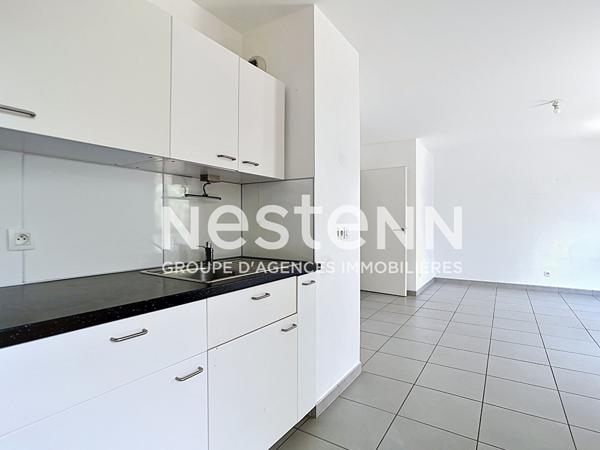 SATHONAY CAMP - APPARTEMENT T3 -  1ER ETAGE - BALCON