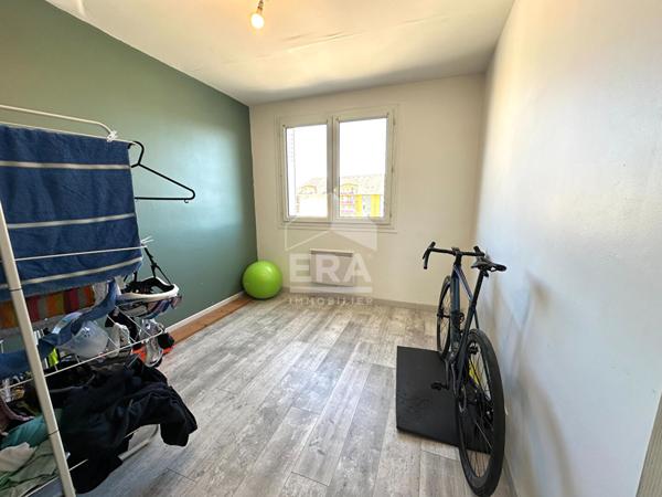 Appartement T3 lumineux de 73m² avec parking et ascenseur 