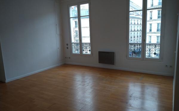 Appartement à louer    1 pièce • 22 m2 Paris 11