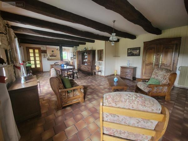 Maison à vendre à Plouray dans le Morbihan (56770), ref : 56071-2639
