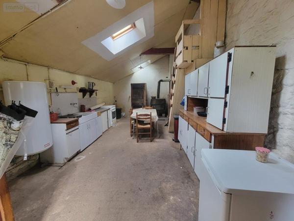 Maison à vendre à Plouray dans le Morbihan (56770), ref : 56071-2639