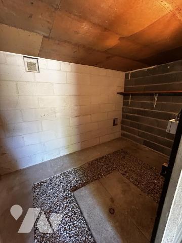 FLEURY LES AUBRAIS  - MAISON A RAFRAICHIR