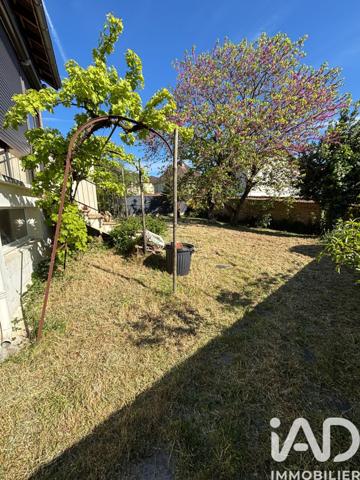 Maison à vendre 8 pièces 146,03 m² Poitiers