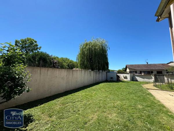 Appartement à louer 4 pièces 112.09m²