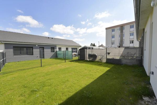Location                                                      Maison
                        
                     2 pièces                      44 m2                     à Saint-Quentin