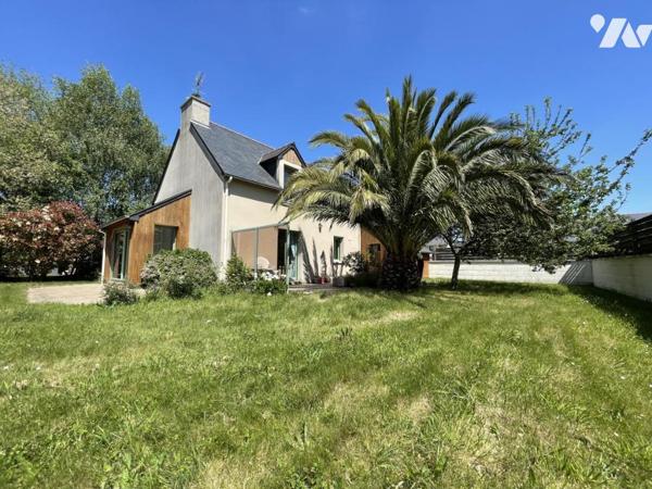 A VENDRE SAINT JOUAN DES GUERETS  Maison 5 pièces, 4 chambres avec jardin et garage  