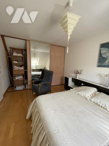 A VENDRE SAINT JOUAN DES GUERETS  Maison 5 pièces, 4 chambres avec jardin et garage  