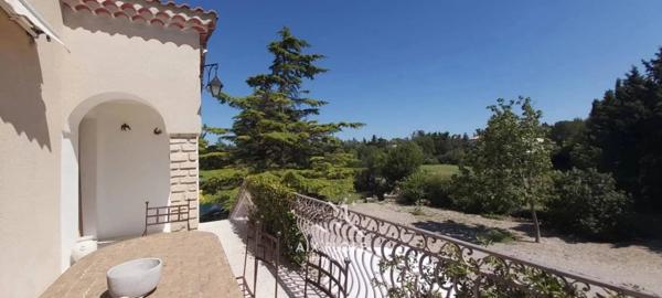 Maison provençal situé dans le hameau de Serres