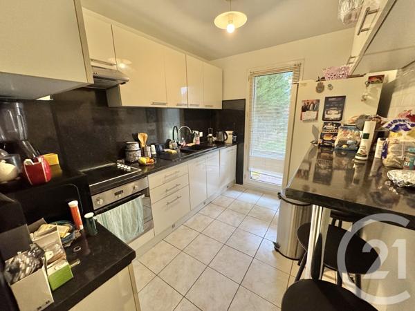 Appartement F4 à vendre  4 pièces - 80 m2 LIVRY GARGAN - 93