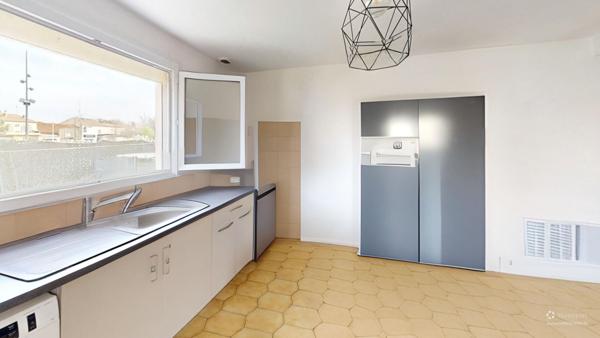 A VENDRE - Maison divisée en 2 appartements 165 m2