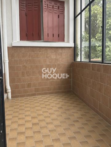 MONTREUIL – MAISON À RÉNOVER AVEC FORT POTENTIEL