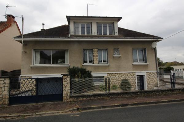Maison Chatellerault 6 pièce(s) 165.88 m2