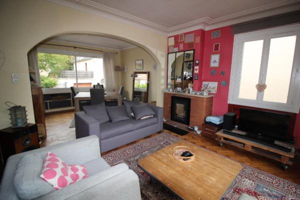 Maison Chatellerault 6 pièce(s) 165.88 m2