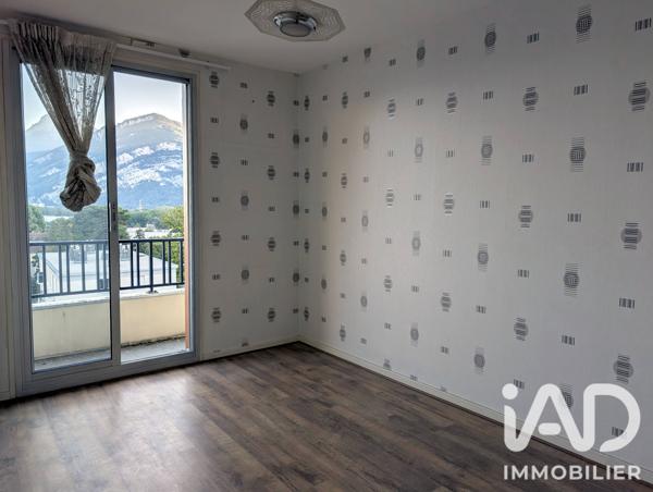 Location appartement 4 pièces 75,52 m² Saint-Égrève