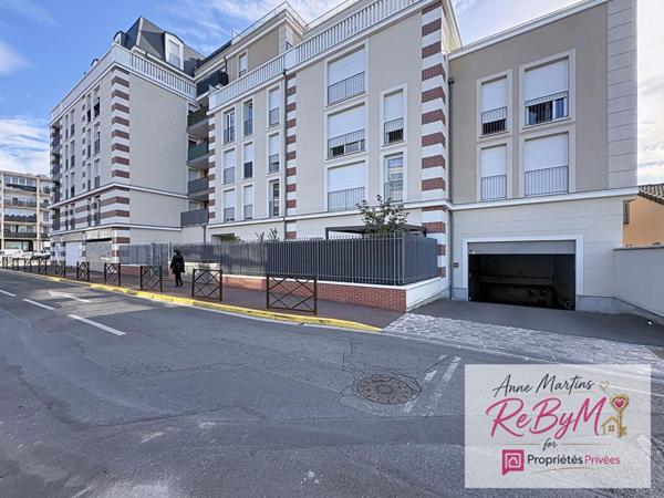 Appartement Livry Gargan 1 pièce(s) 36 m2