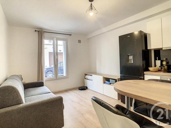Appartement F2 à vendre  2 pièces - 30,75 m2 CHOISY LE ROI - 94