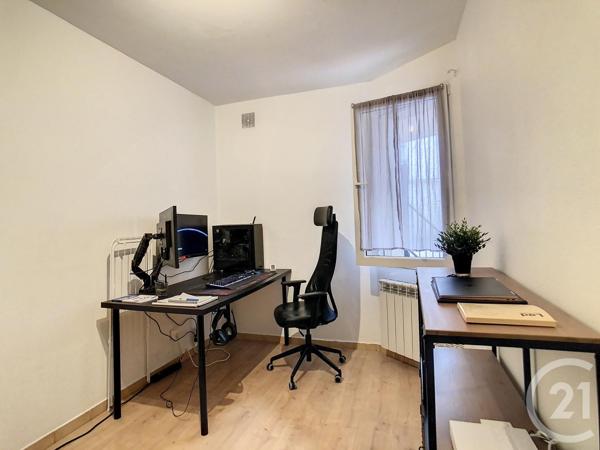 Appartement F2 à vendre  2 pièces - 30,75 m2 CHOISY LE ROI - 94