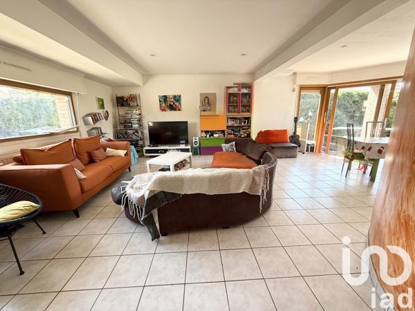 Maison 7 pièces de 144 m² à Annœullin (59112)