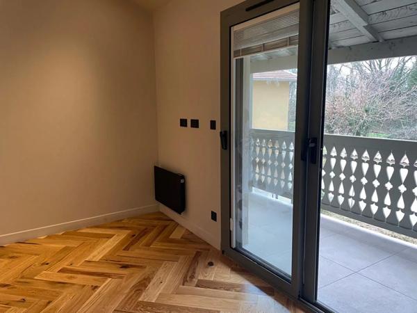 Appartement à louer à Écully (69130)