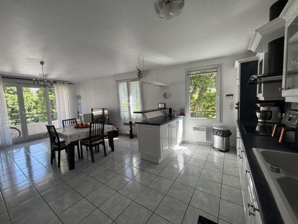 T3 Chelles AULNOY CENTRE VILLE 66 m²