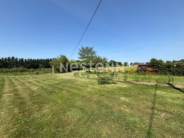 A vendre - Grande maison familiale avec piscine, dépendances et écuries - 9 pièces - 205m² - entre Thouars et Argentonnay - D5878