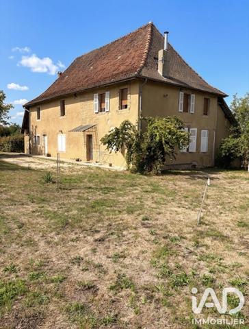 Maison à vendre 8 pièces 209 m² Le Pont-de-Beauvoisin