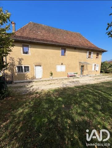 Maison à vendre 8 pièces 209 m² Le Pont-de-Beauvoisin