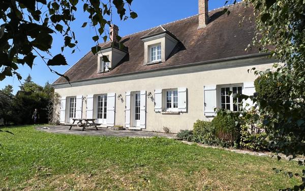 Maison à vendre    7 pièces • 233 m2 Rozay-en-Brie