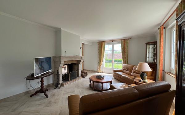 Maison à vendre    7 pièces • 233 m2 Rozay-en-Brie