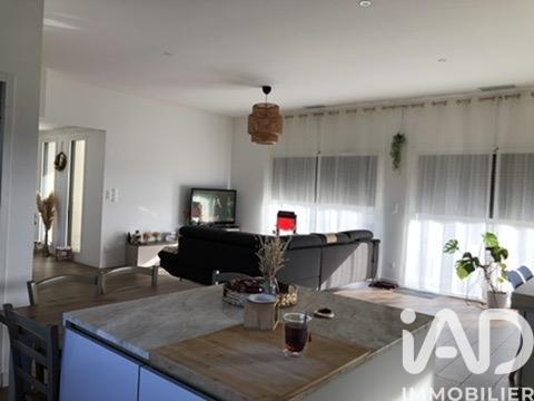 Maison à vendre 4 pièces 109,7 m² Abzac