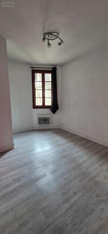 Immeuble à vendre à La-Ferté-Bernard dans la Sarthe (72400), ref : 462   
CENTRE VILLE