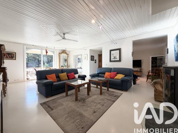 Maison à vendre 4 pièces 167 m² Lambesc