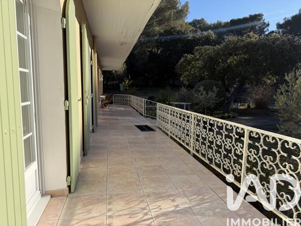 Maison à vendre 4 pièces 167 m² Lambesc