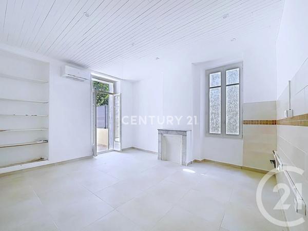 Appartement T2 à vendre  2 pièces - 37,60 m 2   AUBAGNE  - 13