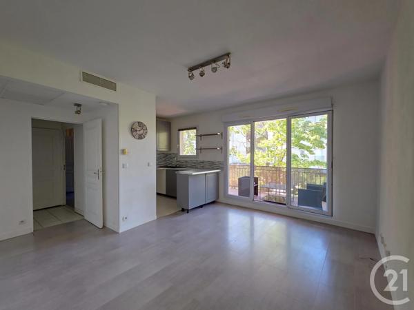Appartement T2 à vendre  2 pièces - 37,60 m 2   AUBAGNE  - 13