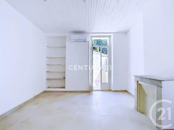 Appartement T2 à vendre  2 pièces - 37,60 m 2   AUBAGNE  - 13