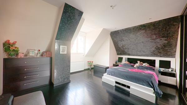 Maison 7 pièces - 340 m² Bien prestige