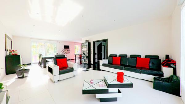 Maison 7 pièces - 340 m² Bien prestige