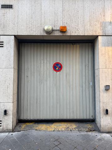 Parking PARIS 12 - Rue de Wattignies / Avenue du Général Michel Bizot