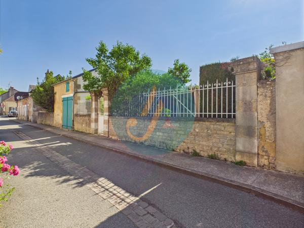 Prémery (58700) Magnifique maison familiale de 168,75 m² avec terrain clos arboré et garage.