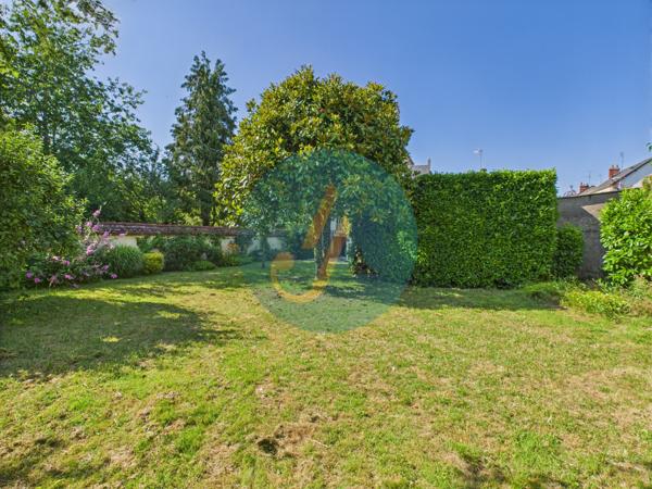 Prémery (58700) Magnifique maison familiale de 168,75 m² avec terrain clos arboré et garage.