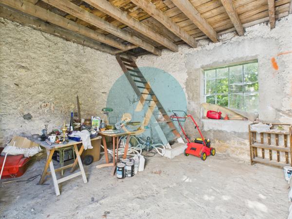 Prémery (58700) Magnifique maison familiale de 168,75 m² avec terrain clos arboré et garage.