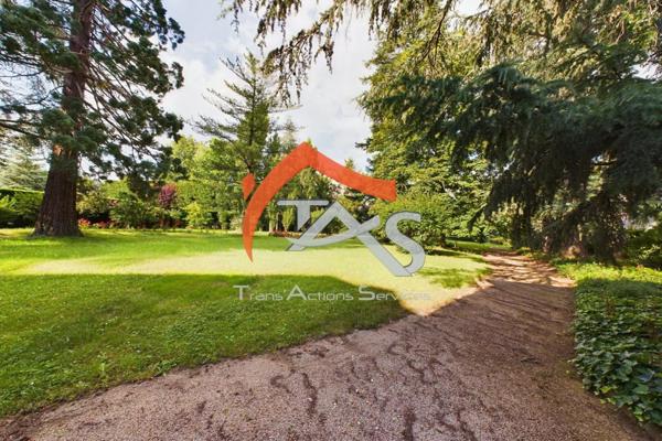 Vente Terrain 1210 m2 à Saint-Chamond