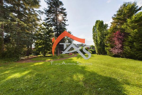 Vente Terrain 1210 m2 à Saint-Chamond